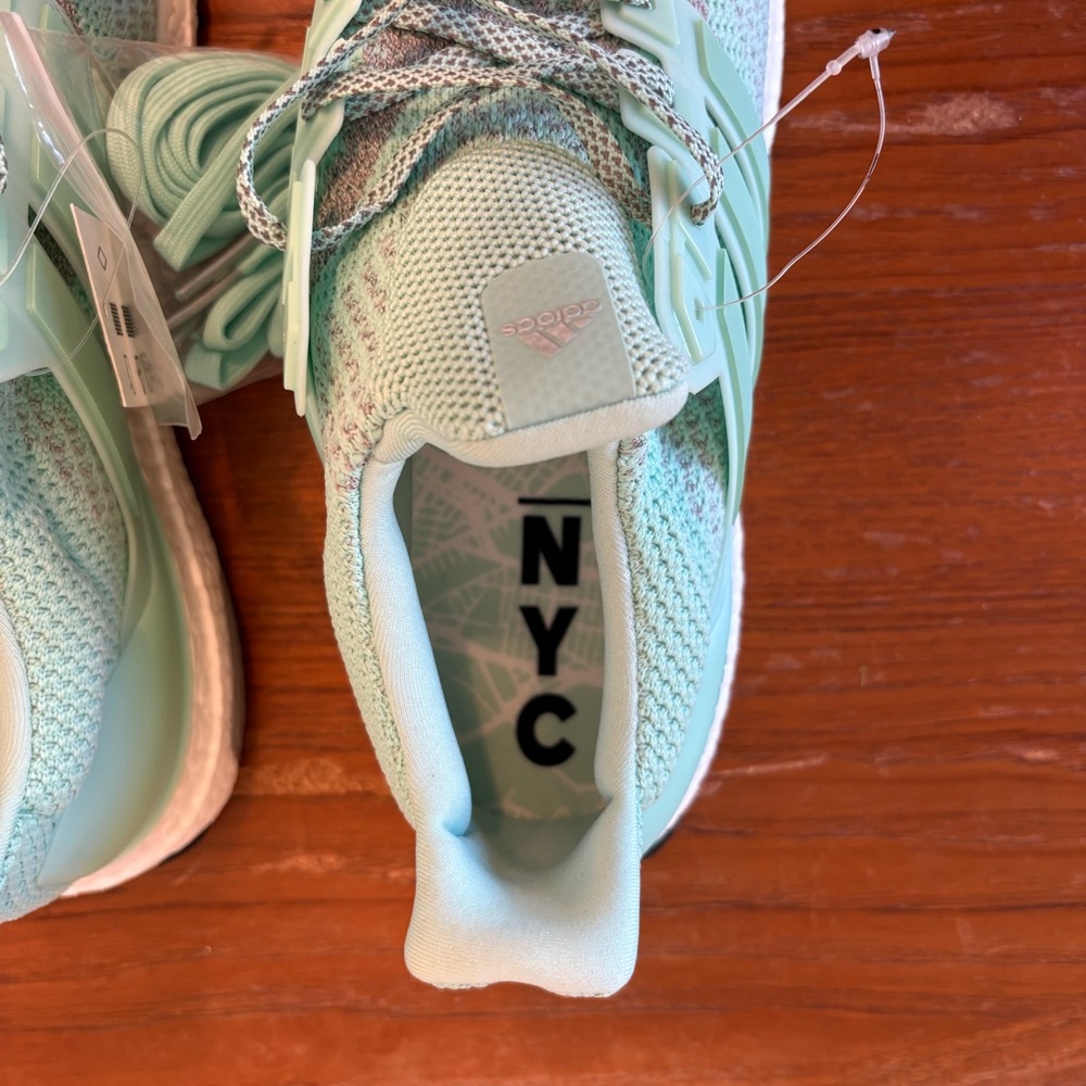 NWT!  Men’s adidas Ultraboost 2.0 LTD.  Lady Liberty!  Size 11.5 - Picture 4 of 6